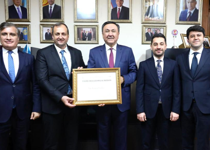 Türk Devletleri Teşkilatı Genel Sekreteri İznik Belediye Başkanını kabul etti