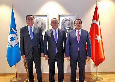 Baghdad Amreyev received the Superior Award of the Republic of Türkiye