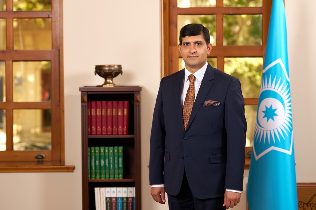 Хасан Хусейнов