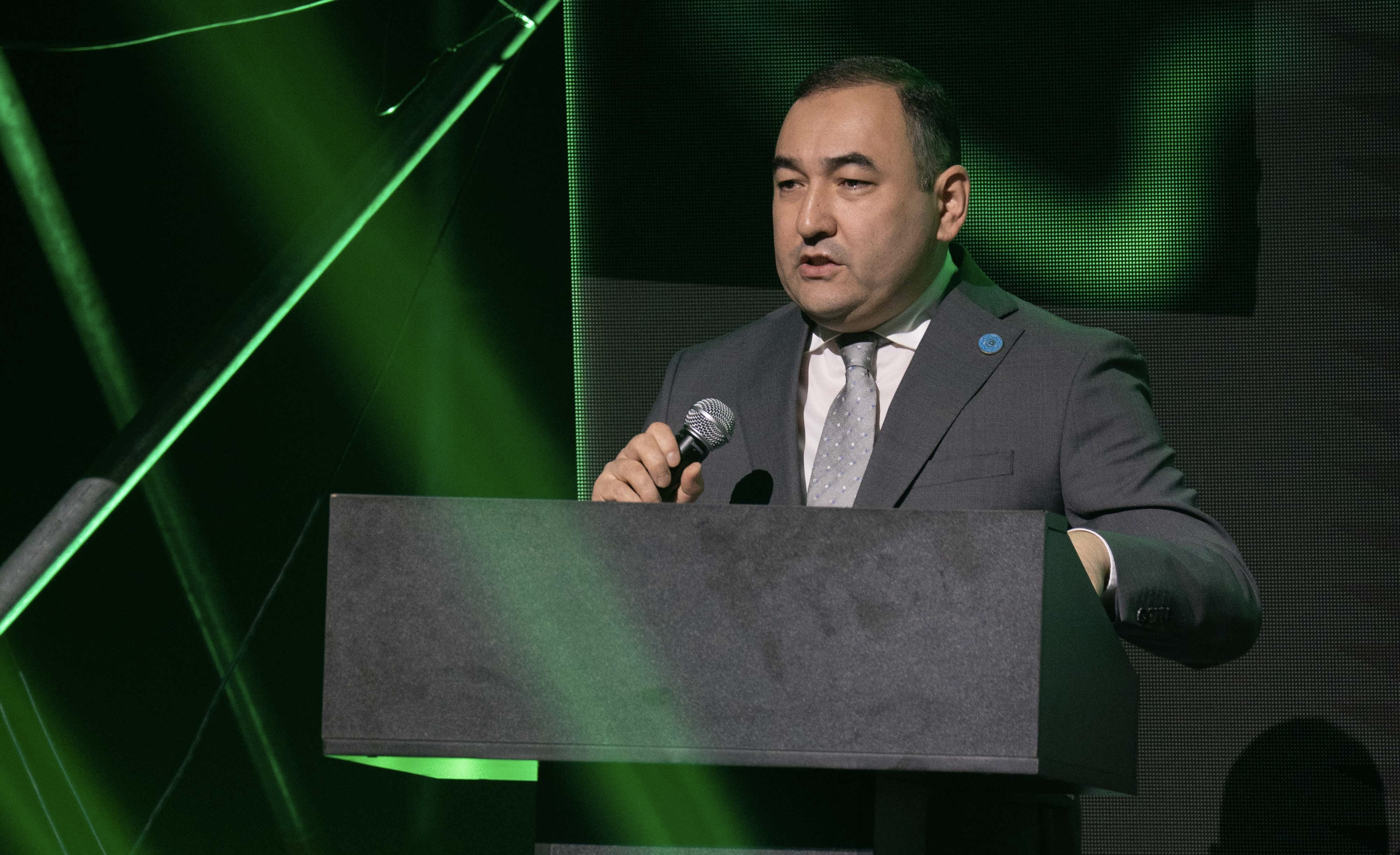 TDT Genel Sekreter Yardımcısı KazHackStan Siber Güvenlik Konferansında konuşma yaptı