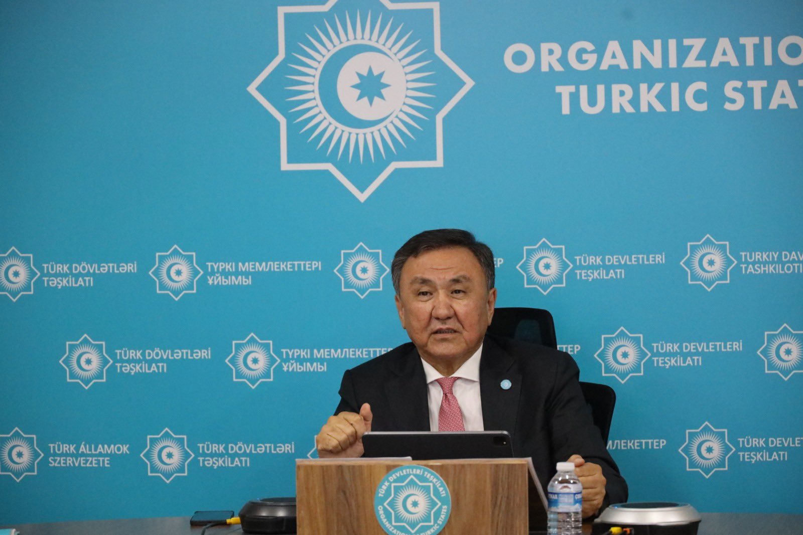 TDT Genel Sekreteri, Macaristan Diplomasi Akademisi’nin Eğitim Programında konuşma yaptı