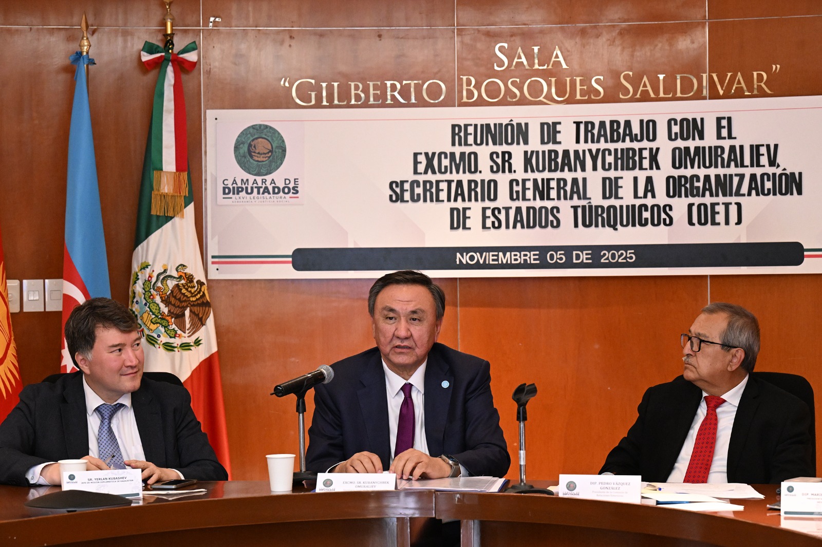 TDT Genel Sekreteri, Meksika Parlamentosu Dış İlişkiler Komisyonu Başkanı ve Dostluk Grupları Temsilcileri ile görüştü